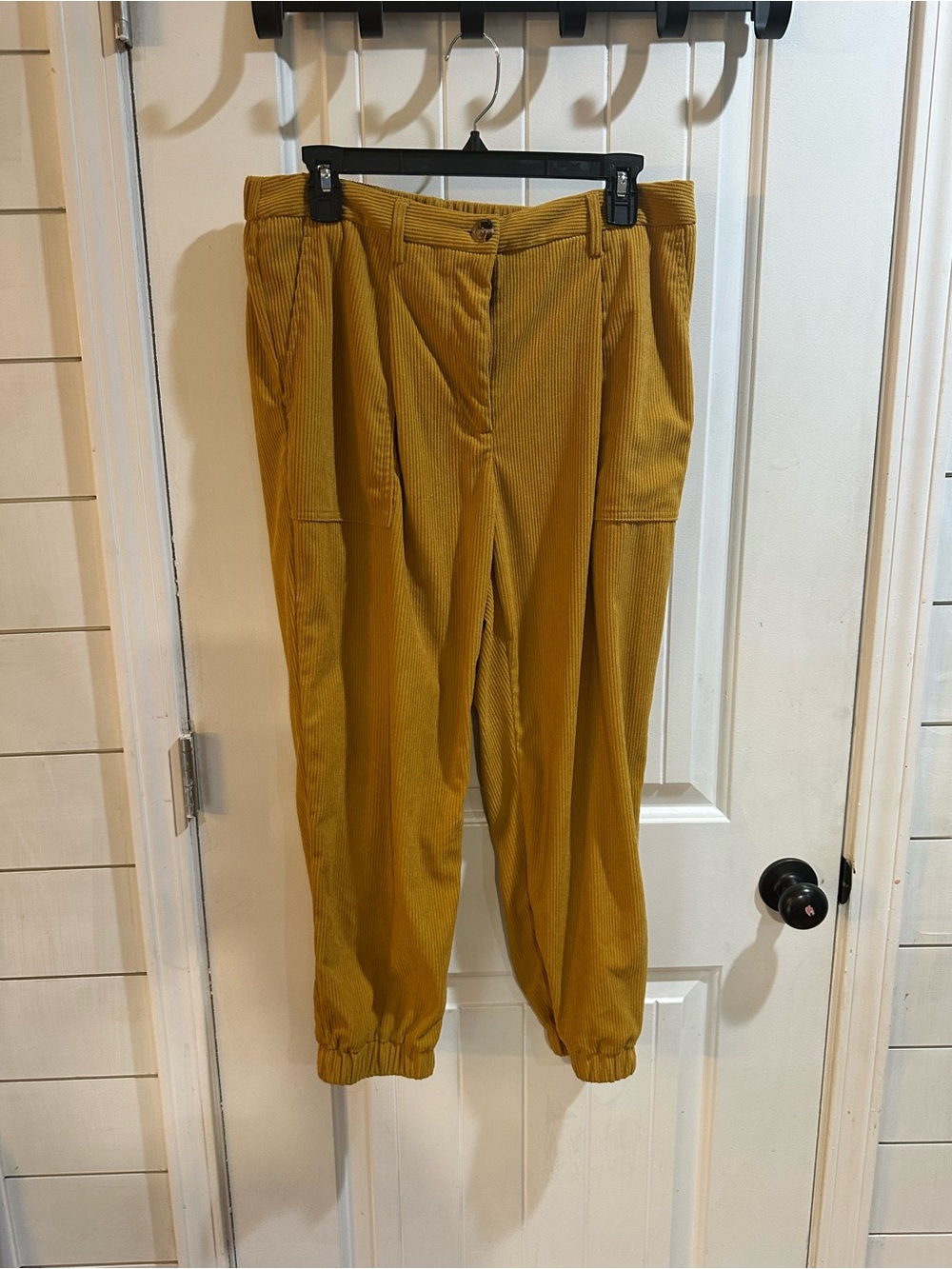 HALARA Amber Gold Cropped Corduroy Pants - Picture 2 of 7